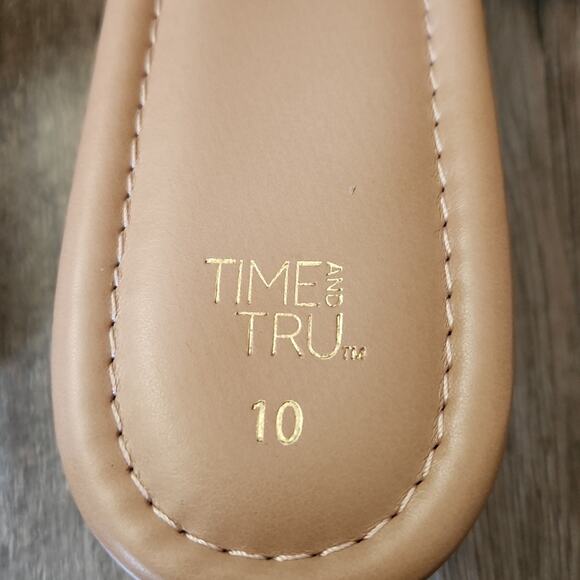 Gold Cork Platform Sandals Size 10 Strap Buckle Rivets 3" Heel Slip On Glamour - Picture 7 of 8